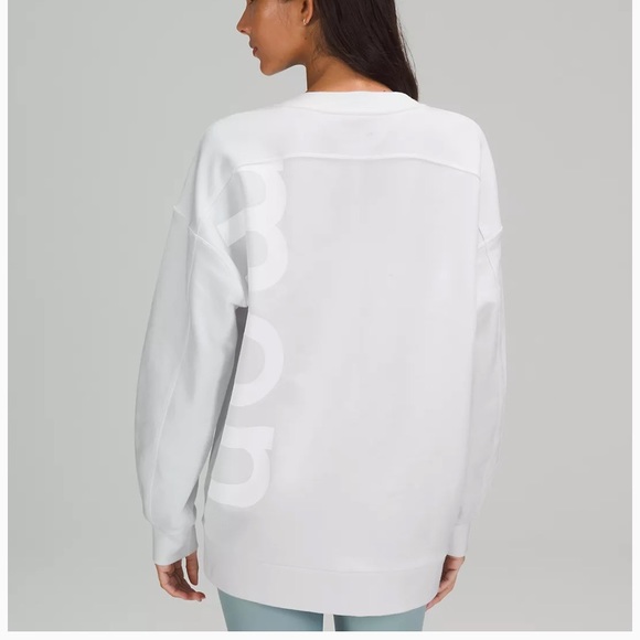 ❤️LULULEMON PERFECTLY OVERSIZED CREW* LOGO-WHITE❤️ - Picture 2 of 12
